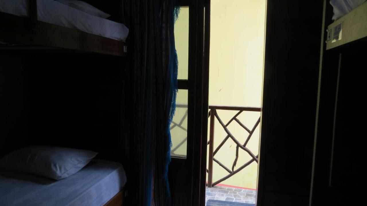 Esperanto Bed & Breakfast Surf Hostel Montañita Екстериор снимка