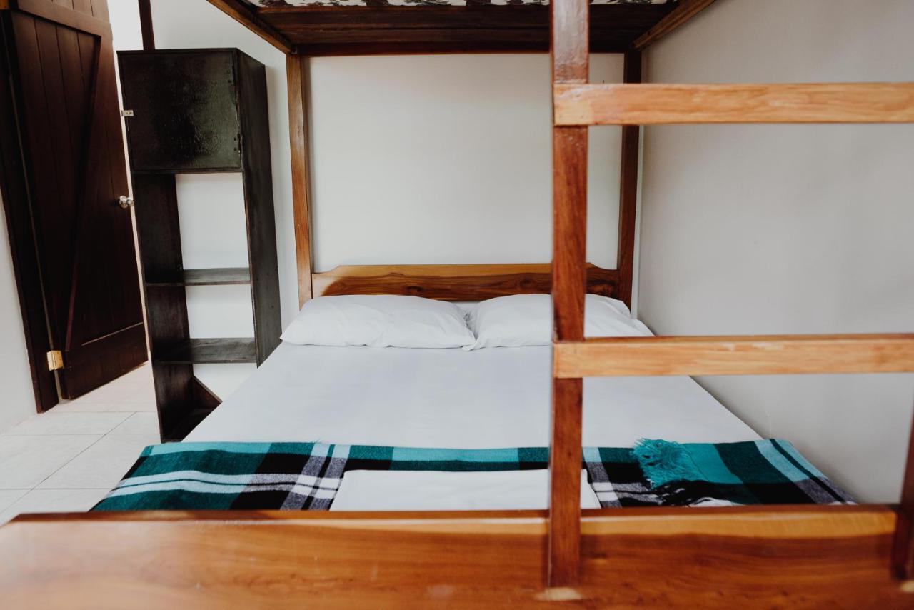 Esperanto Bed & Breakfast Surf Hostel Montañita Екстериор снимка
