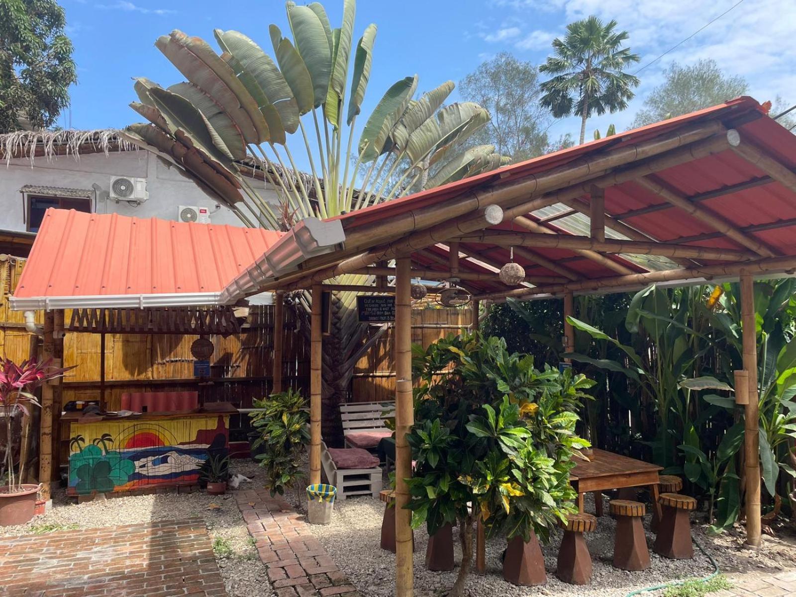 Esperanto Bed & Breakfast Surf Hostel Montañita Екстериор снимка